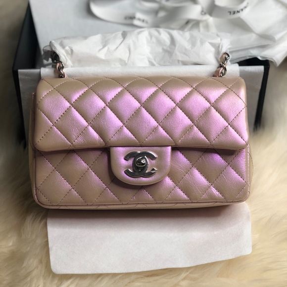 ❌Sold❌ 21K Chanel Metallic Pink Calfskin Mini Rectangular Crossbody Bag Silver - Picture 2 of 9